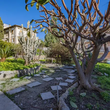 Apartment Sea, Sun & Garden By Wonderful Italy
